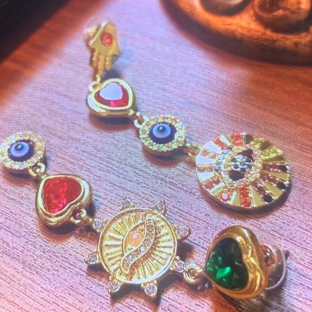 UNO de 50 Gold and Multicolor Dangle Earrings - Picture 2 of 4